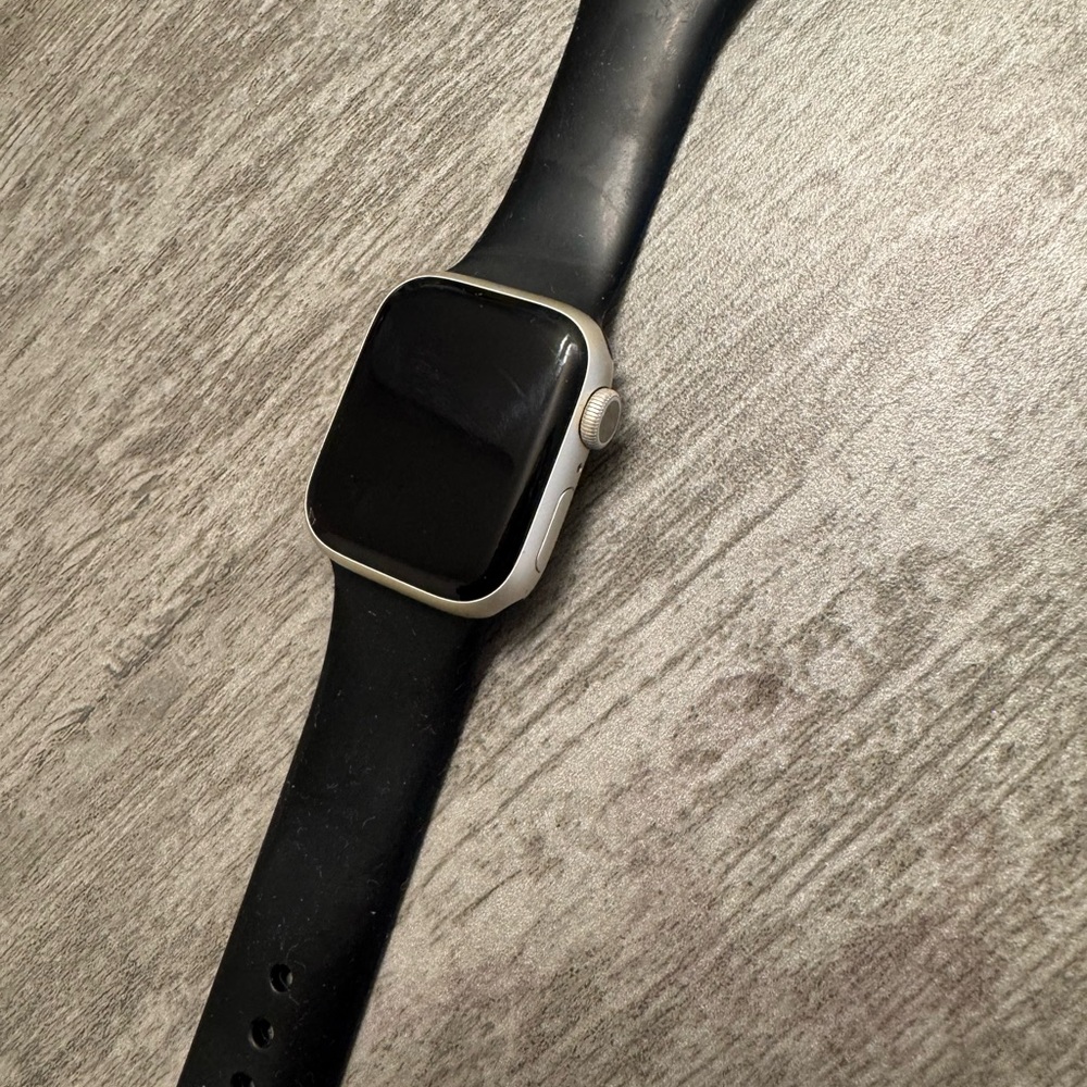 Black Smartwatch with Starlight frame